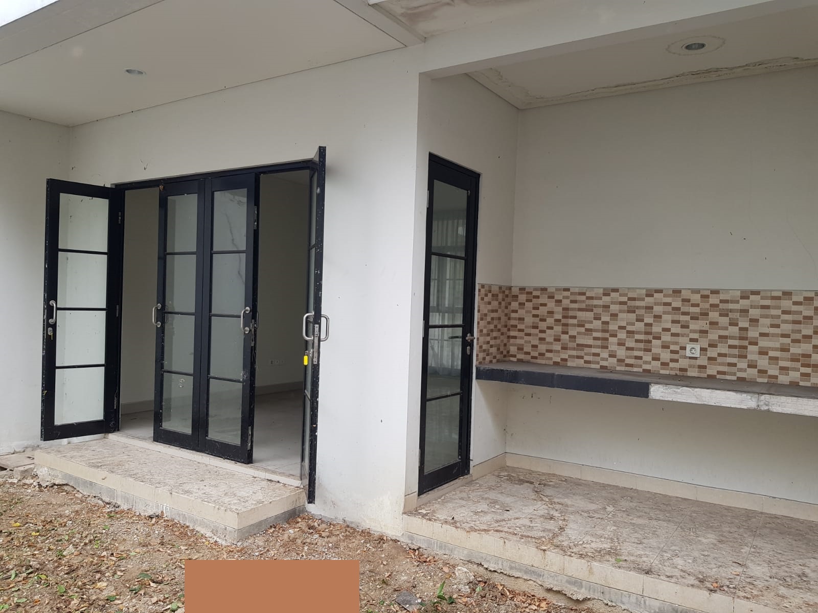 Rumah Dijual di Cluster Cosmo Lippo Cikarang